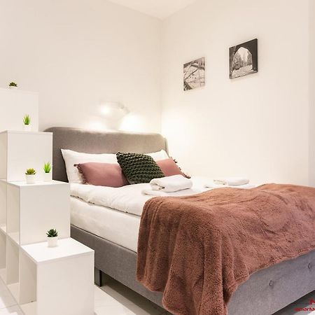 Apartment Nearto Old Town Halicka Street クラクフ エクステリア 写真